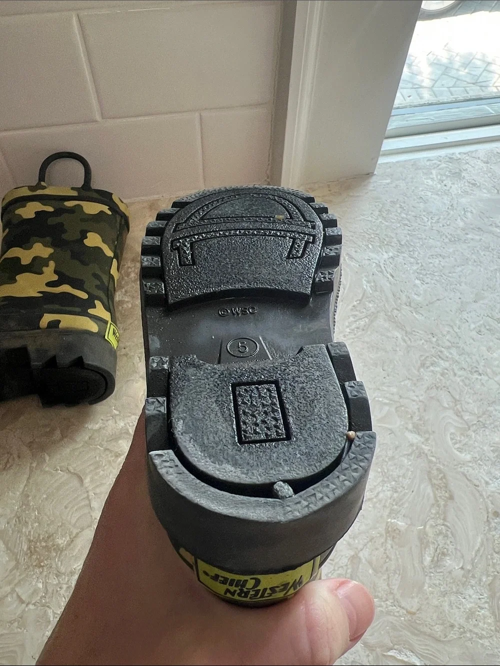 Kids Western Chief Camo Rain Boots - Green Camo size 5